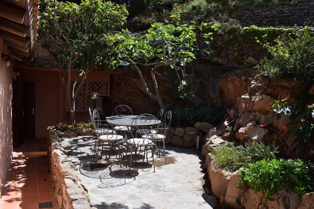Villaggio Est Affittacamere San Teodoro  Extérieur photo
