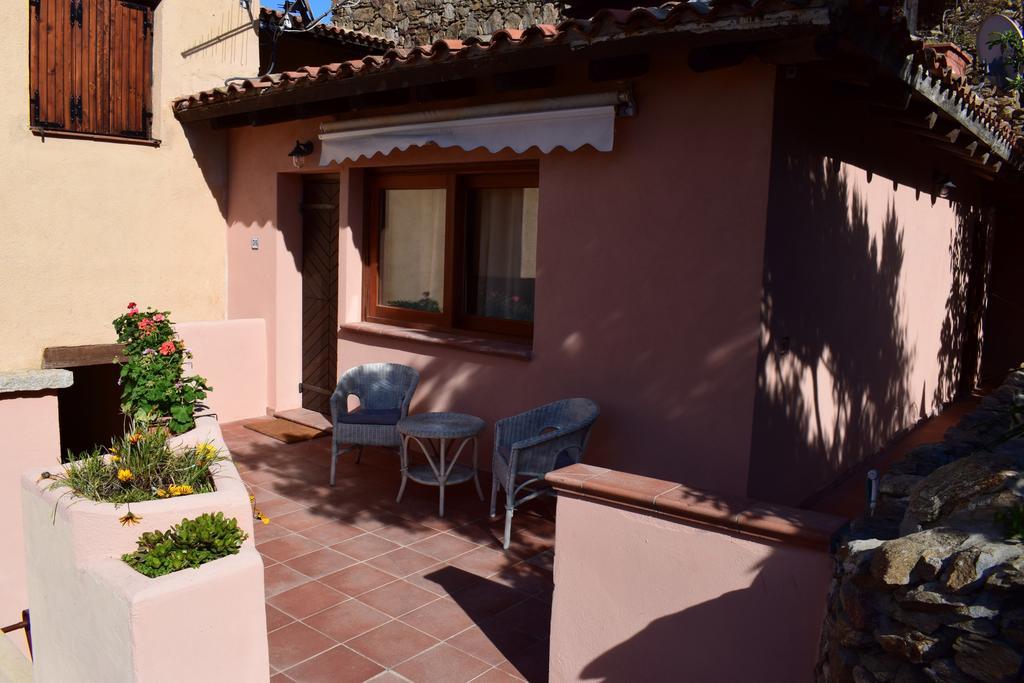 Villaggio Est Affittacamere San Teodoro  Extérieur photo