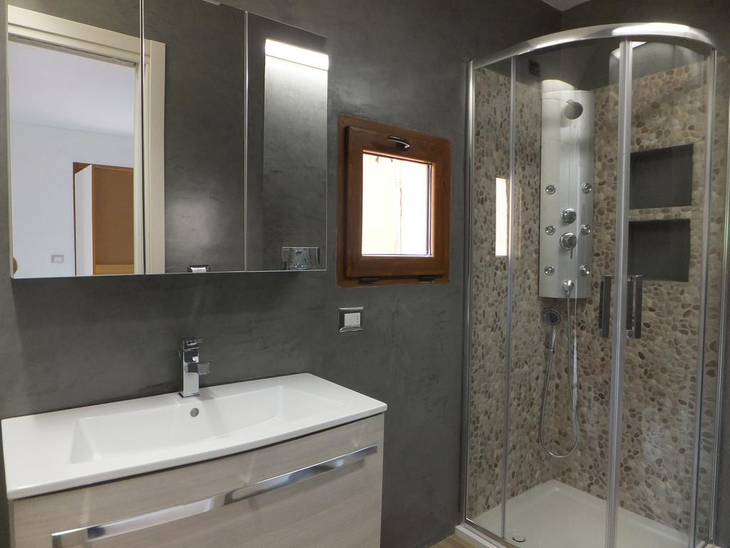 Villaggio Est Affittacamere San Teodoro  Extérieur photo